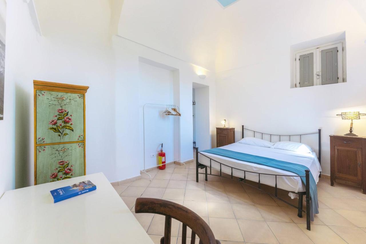 Palazzo Attila - Gioia Apartments Procida Exterior photo