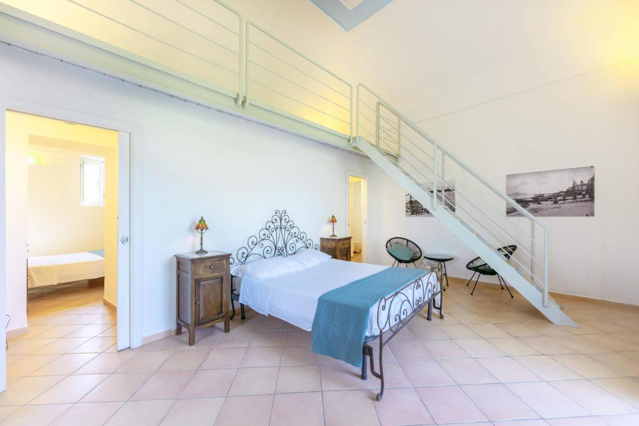 Palazzo Attila - Gioia Apartments Procida Exterior photo