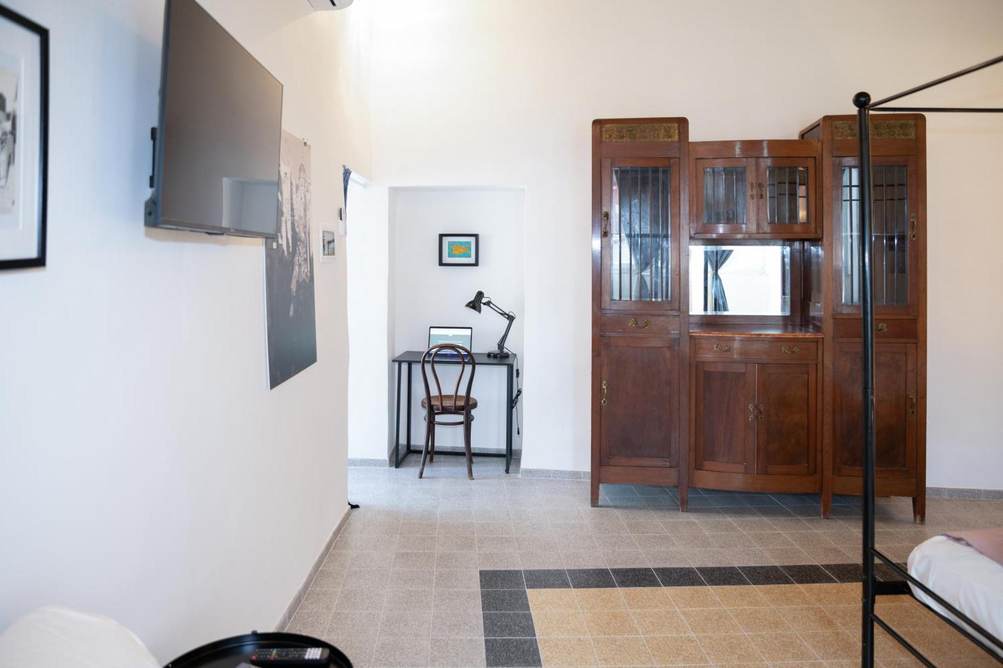 Palazzo Attila - Gioia Apartments Procida Exterior photo
